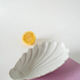 Shell-shaped ceramic pocket tray, 1960