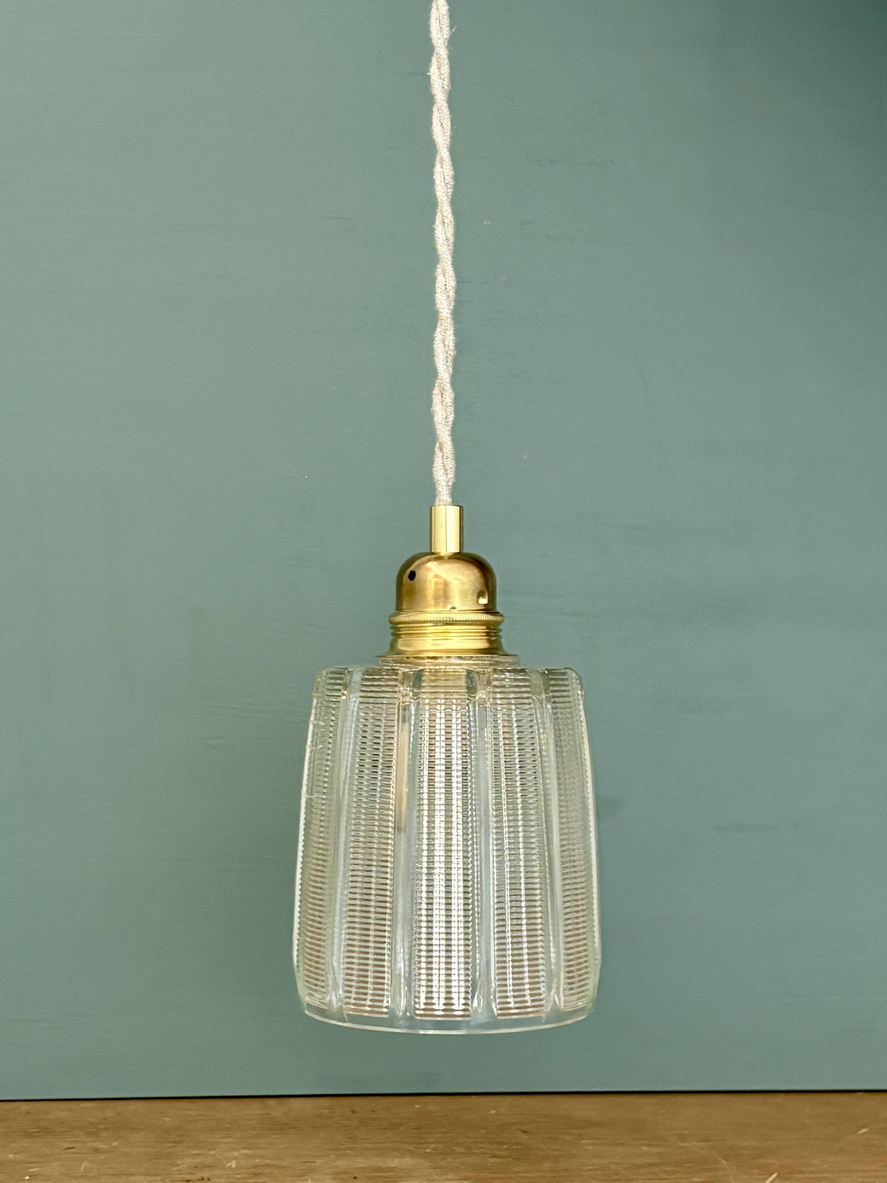 Vintage tulip suspension in holophane glass