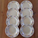 4 assiettes creuses et 4 assiettes plates anciennes au décor floral