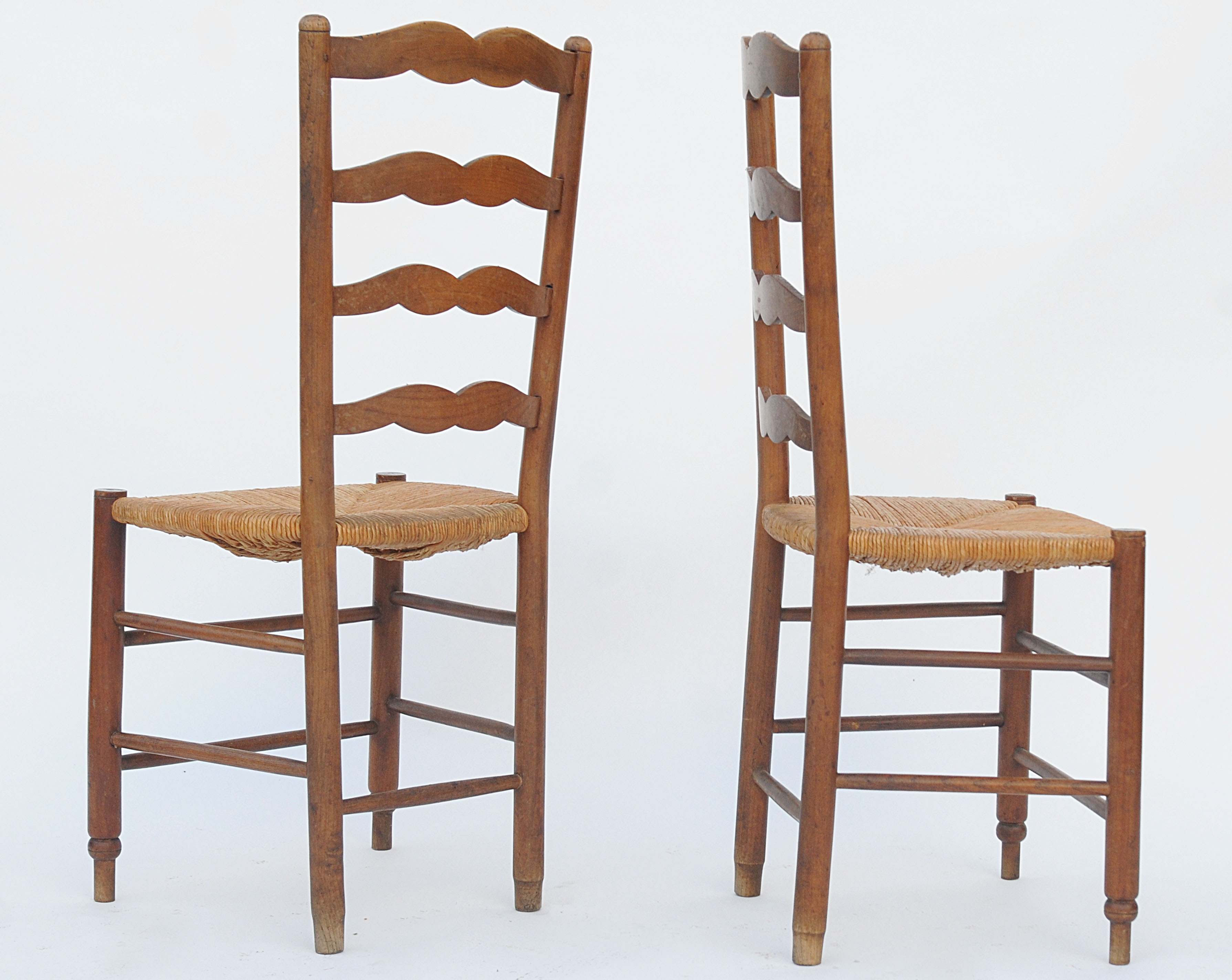 Series of 4 mulched chairs