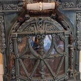 Mobile cast iron stove model "la chatte" designed by the French engineer Edmond Chaboche in 1883