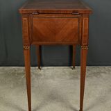 Coiffeuse en Marqueterie de Bois de Rose, style Louis XVI – 1ère partie XXe