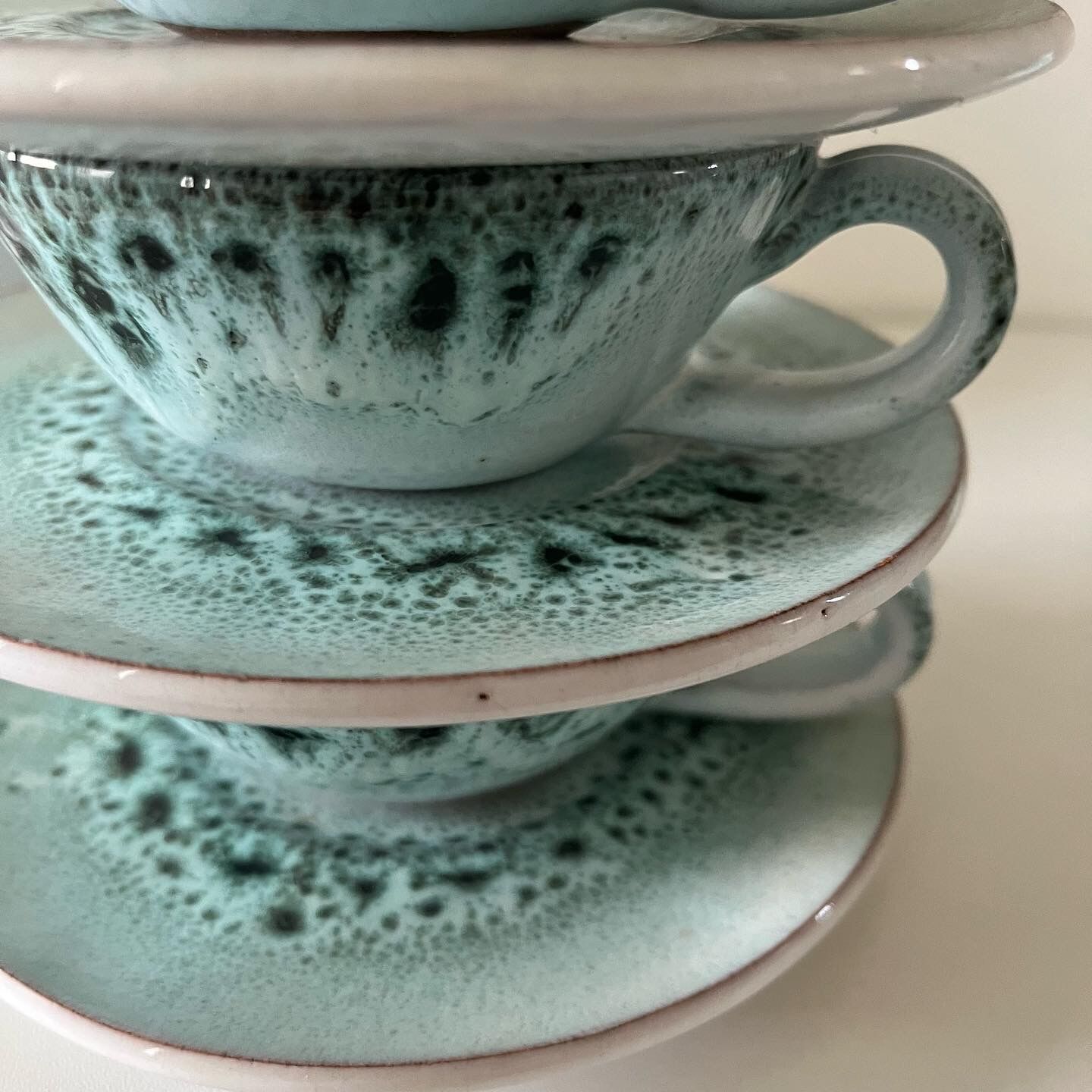 Vallauris Tea Set