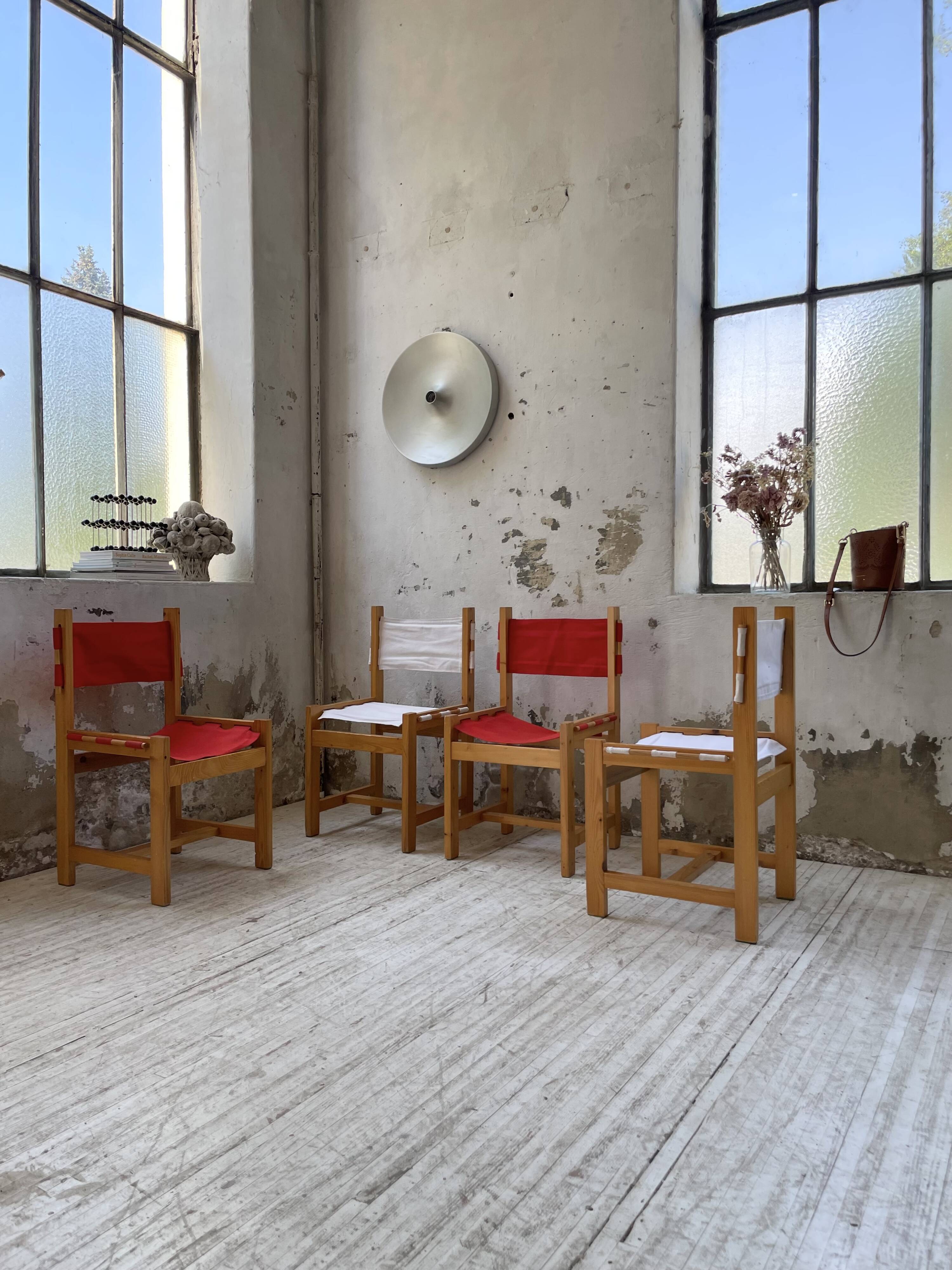 Set of 4 80s colored pine chairs