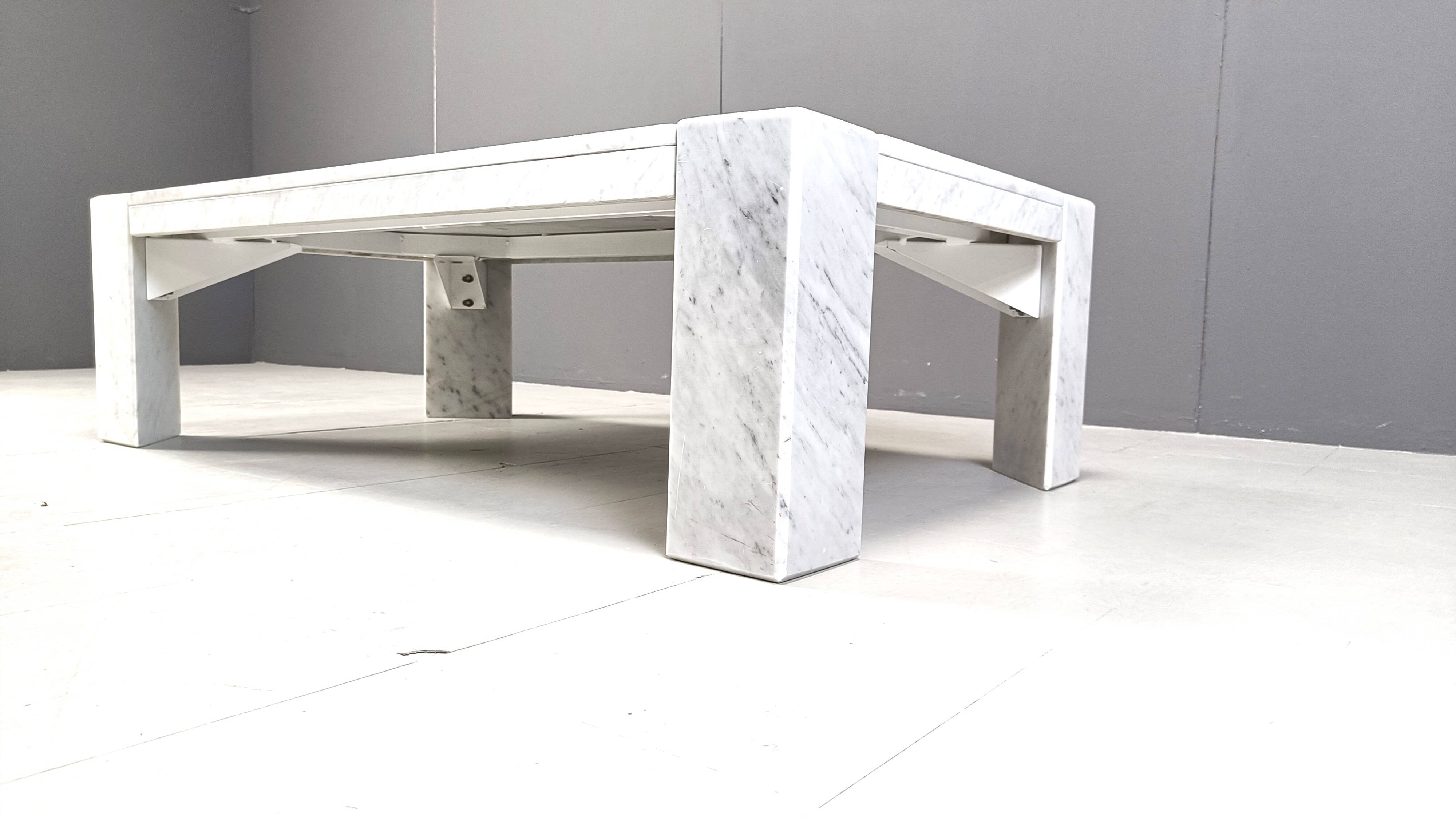 Vintage italian marble coffee table, 1970s
