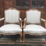 Pair of re-tapised Louis XV convertible chairs