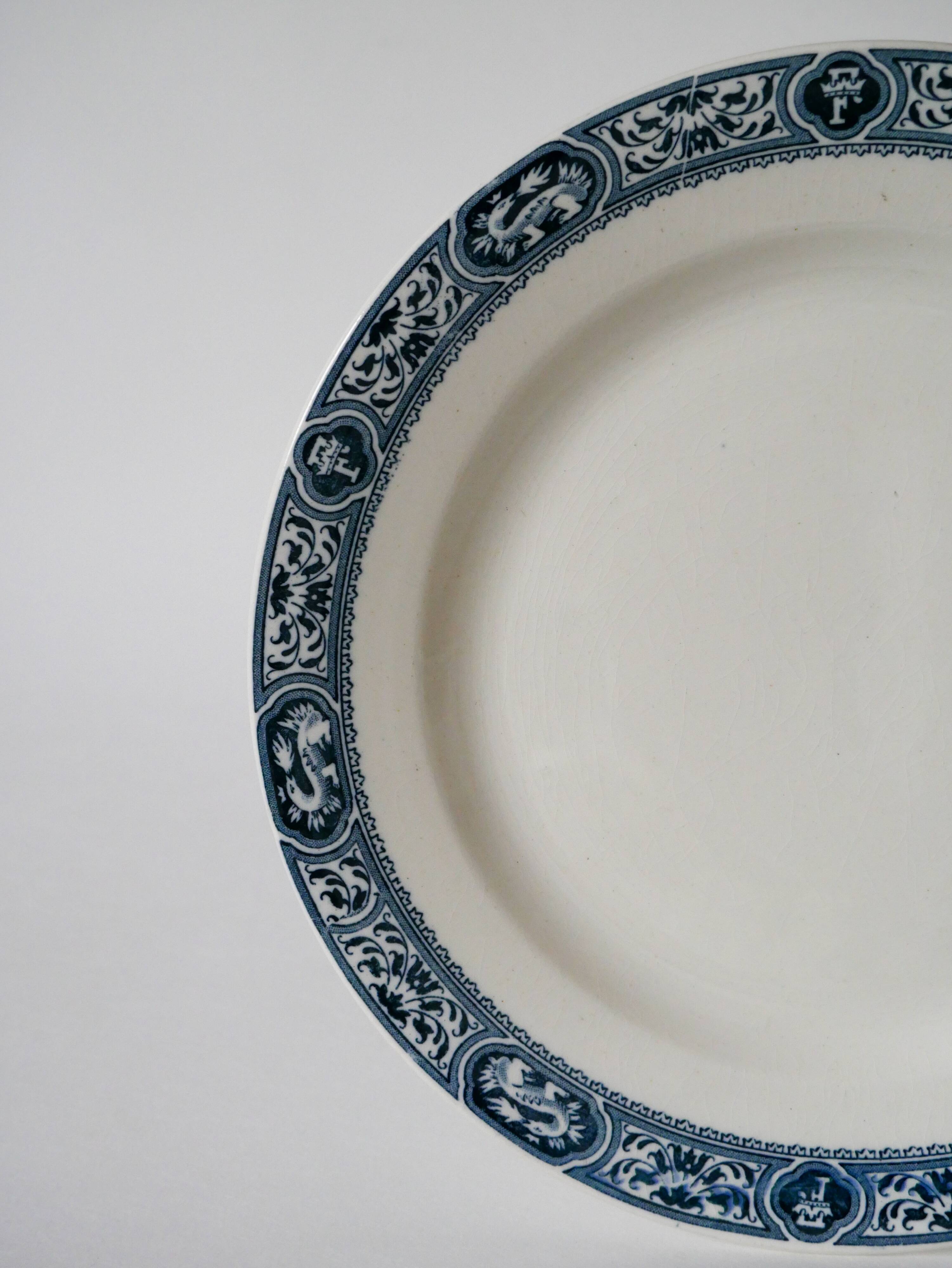 Dish on pedestal in iron earth model salins model françois 1st 19th century