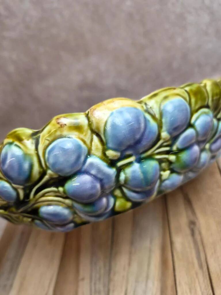Small basket dish in Sarreguemines slipware Glycine 4771 vintage