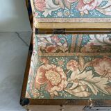 Boarding school box