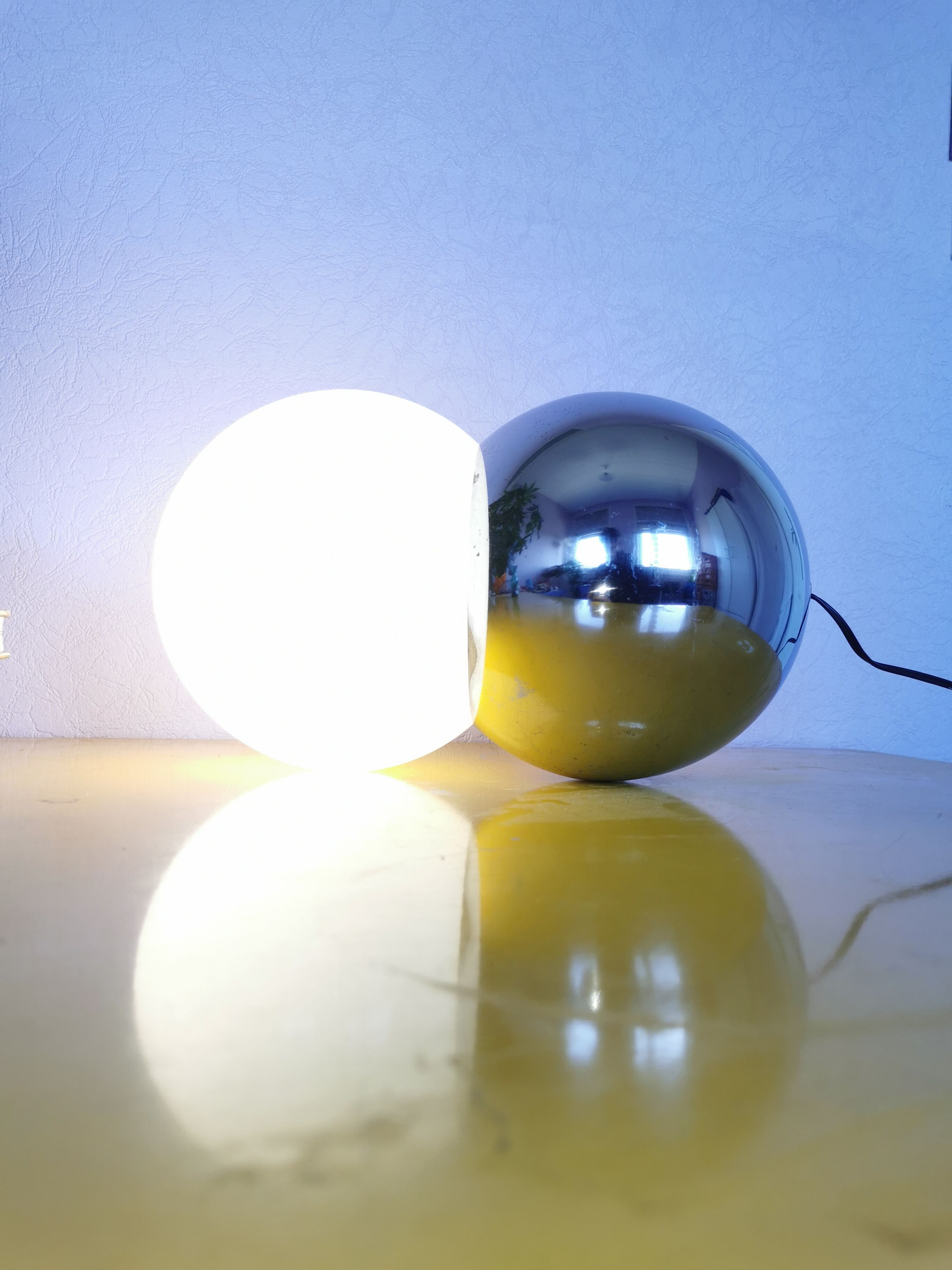 Lamp molecule, two balls, globe in opaline and stainless steel, 1970