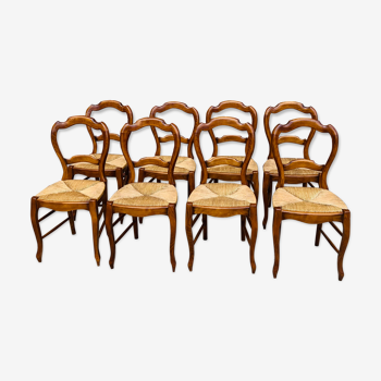 Suite de 8 chaises en merisier Louis Philippe