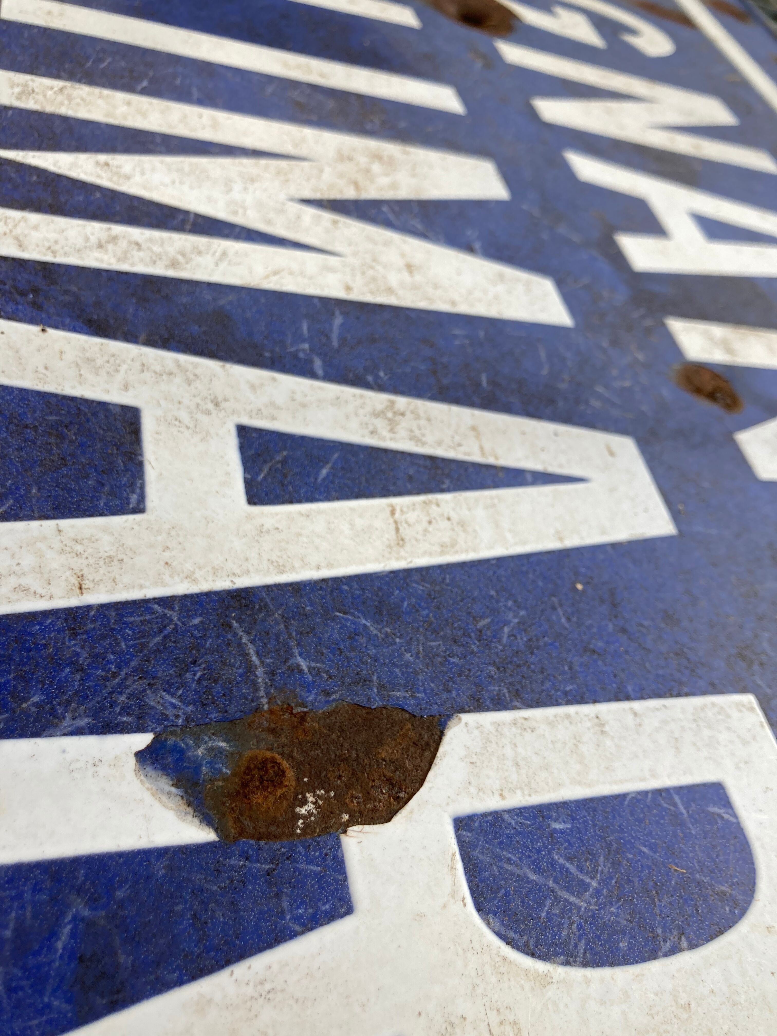 Vintage directional sign