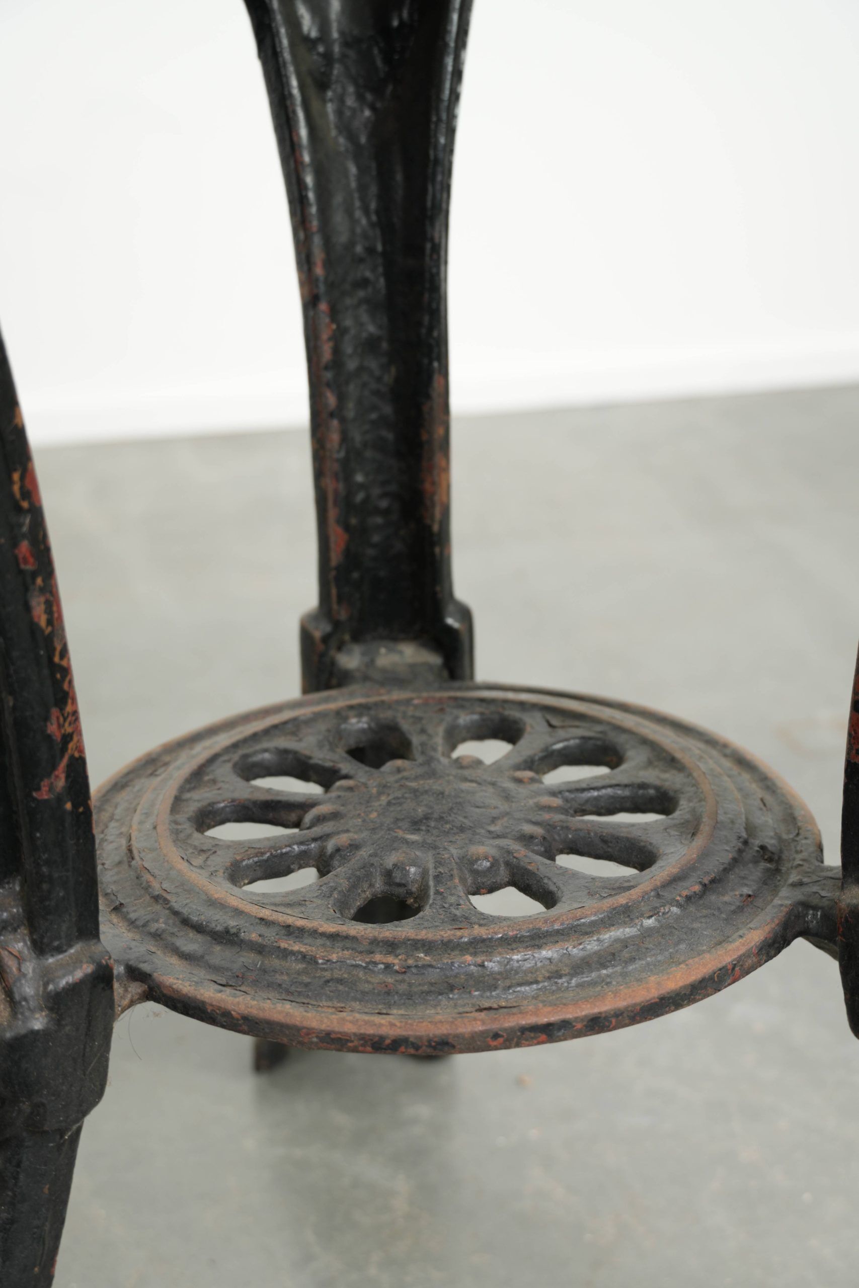 Antique English pub/bistro/side table from the 19th century