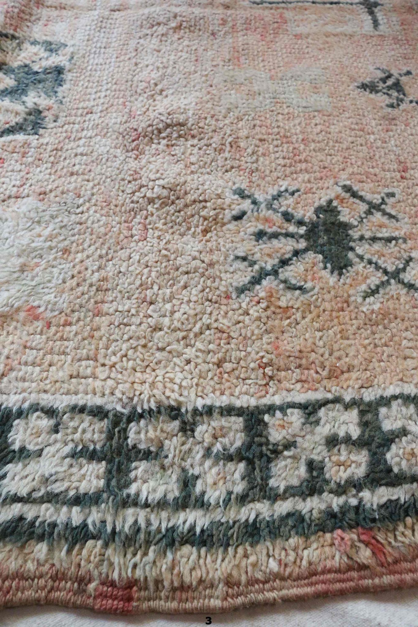 Moroccan carpet - 140 x 280 cm