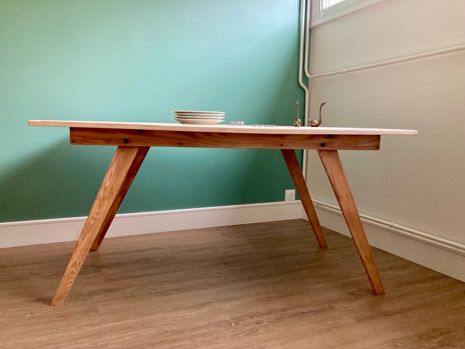 Dining table or desk