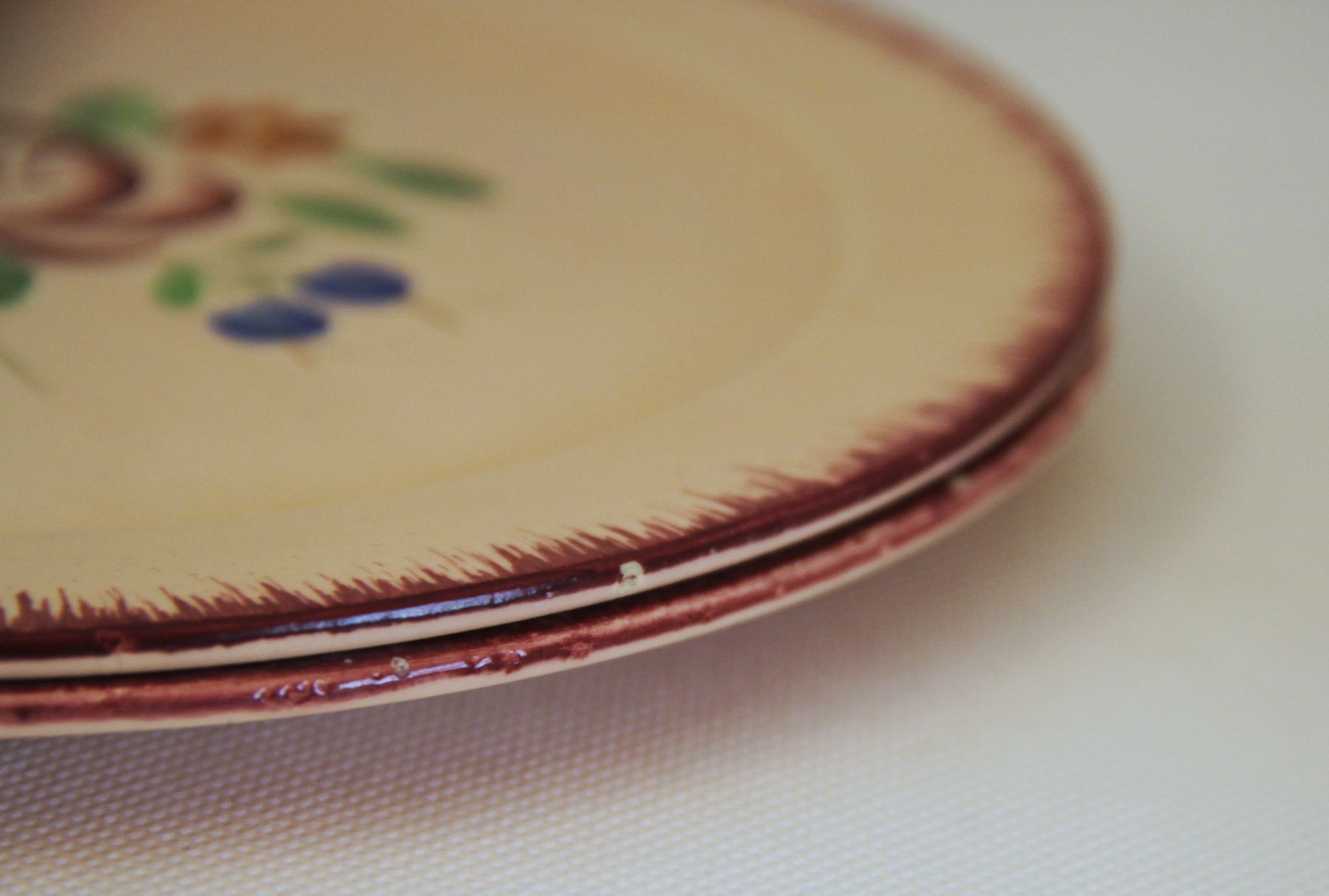Lot of 2 dessert plates Aurore des Faïenceries Longchamp