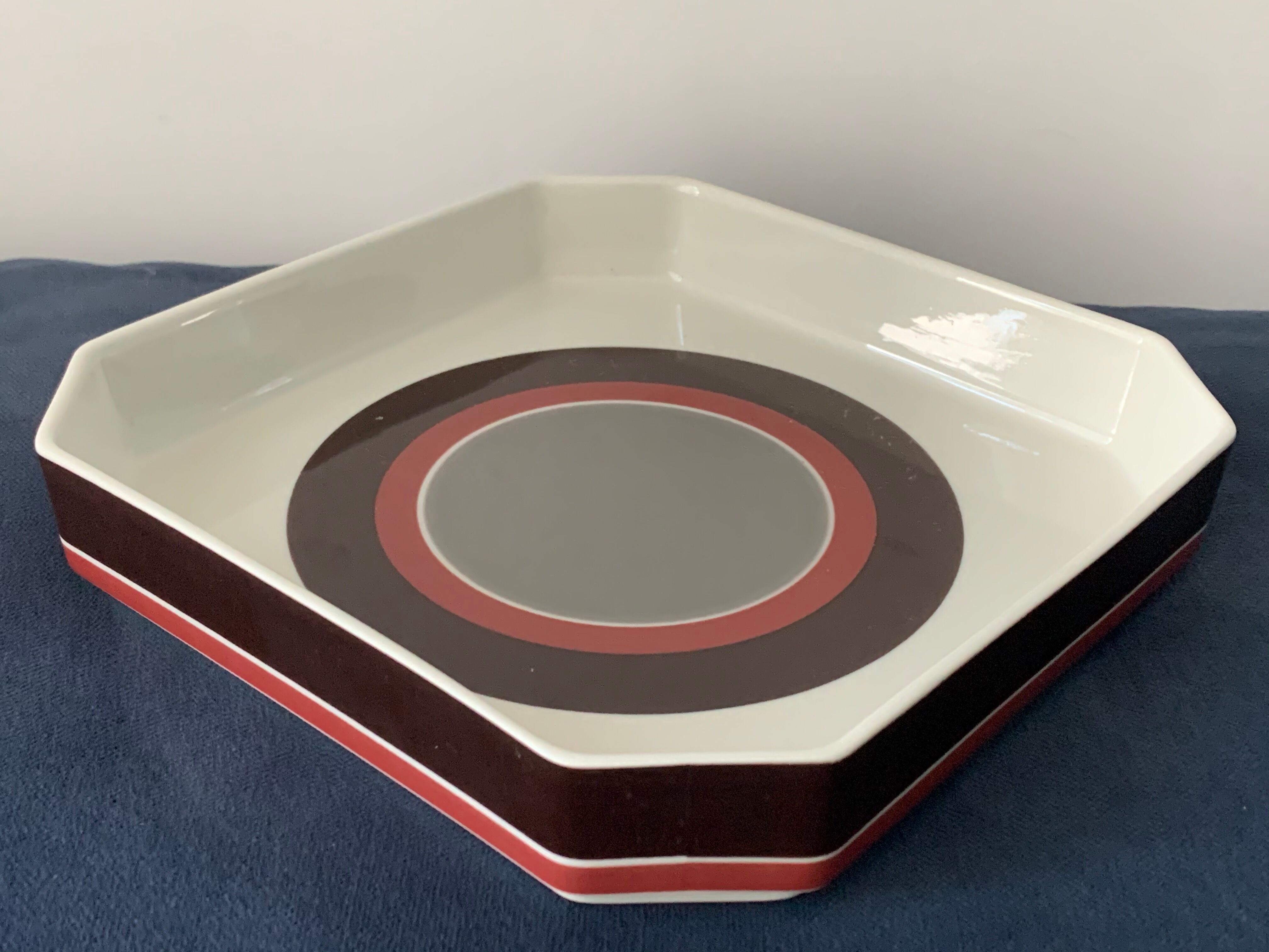 Service 4 people Avant Garde de Villeroy and Boch 1970