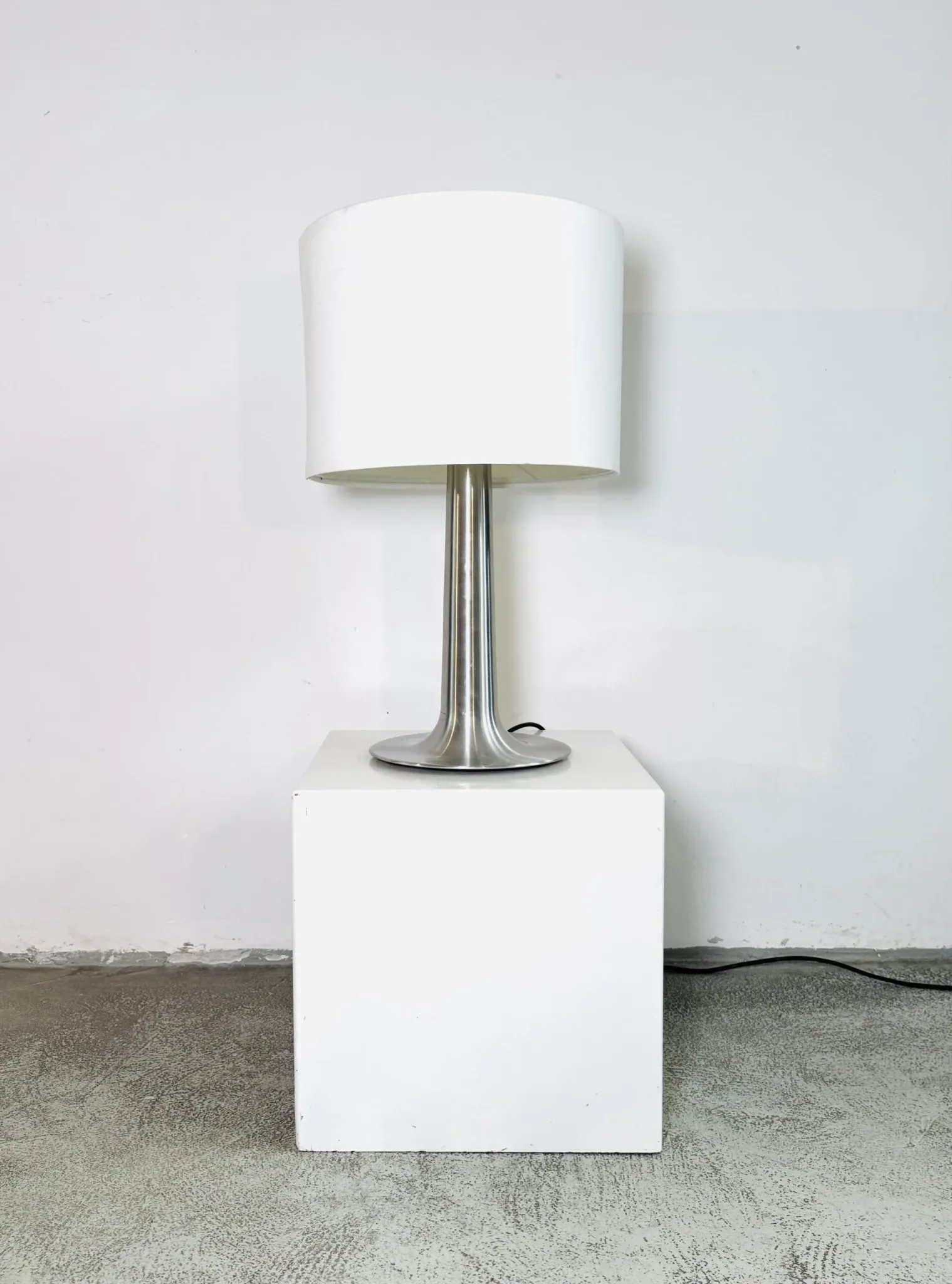 D-2097 Trumpet Table Lamp By Raak Amsterdam, The Netherlands, 1970S