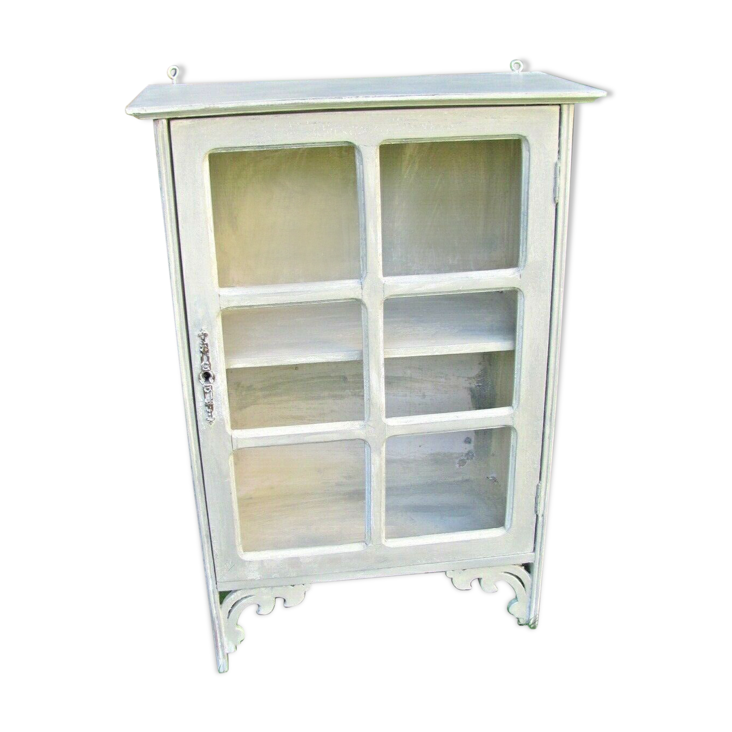 Small hanging cabinet or medicine cabinet