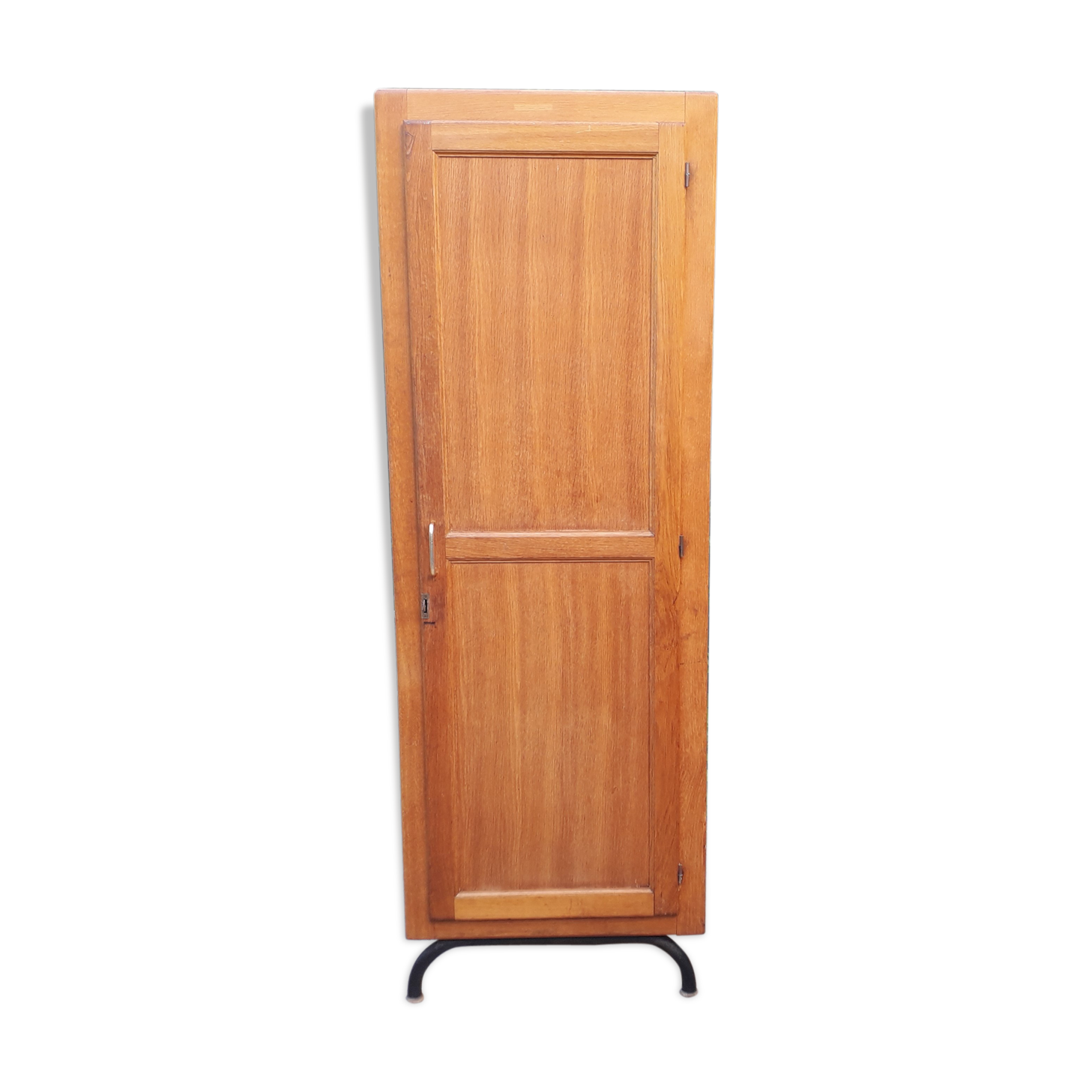 Boarding school cabinet