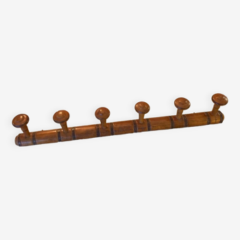 Porte-manteau six patères en bois