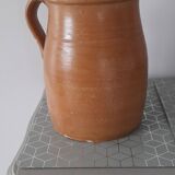 Stoneware pot