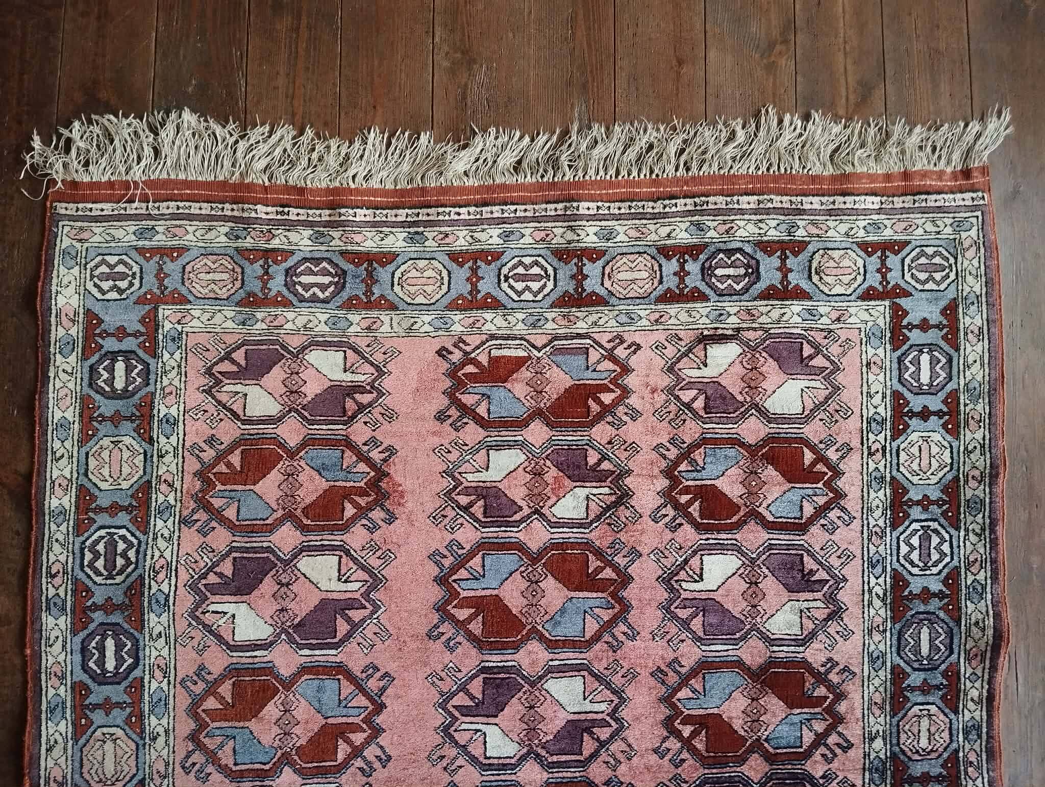 Handmade Turkmen silk carpet 163x117cm