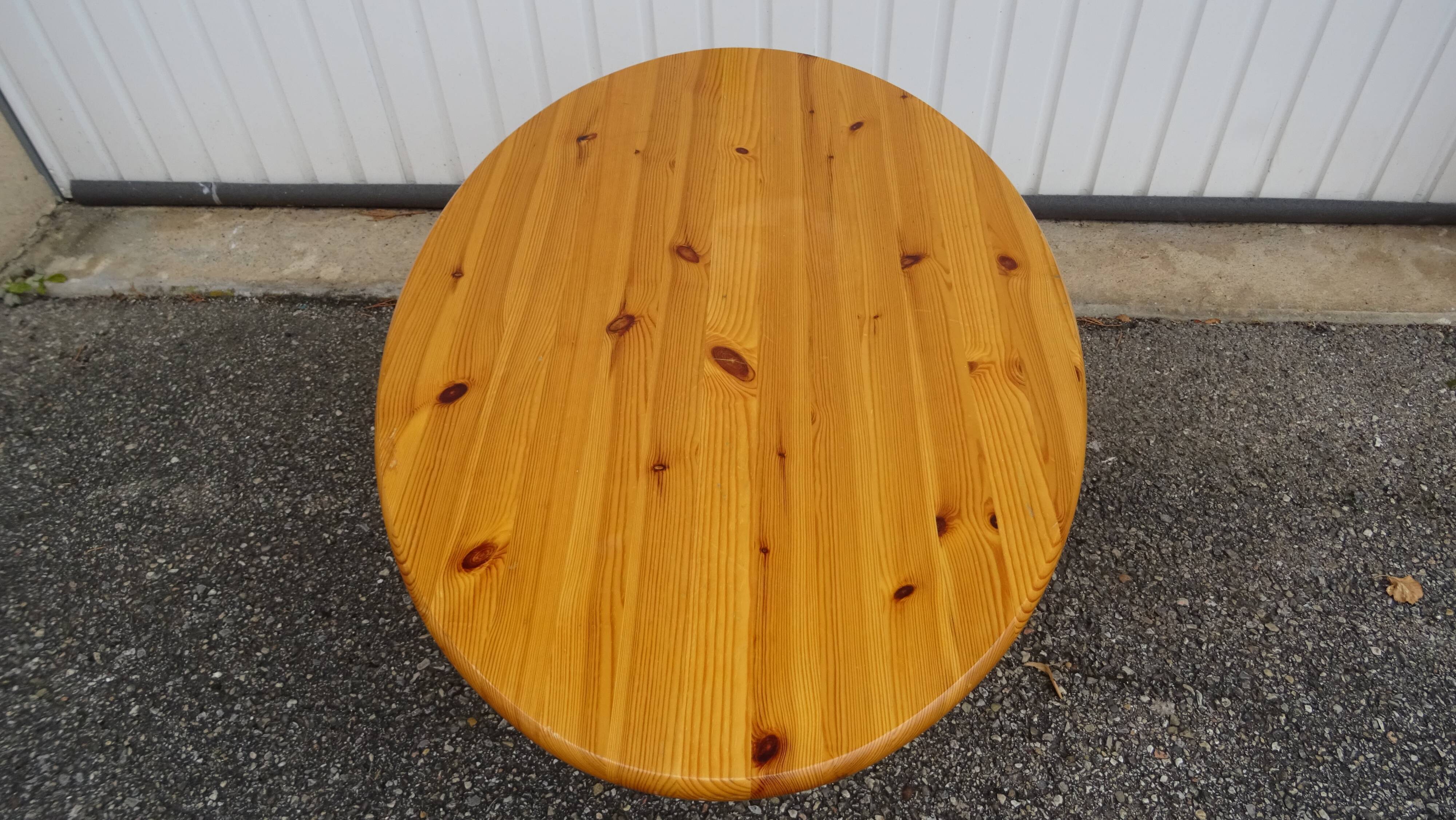 Asymmetrical coffee table in vintage pine year 70