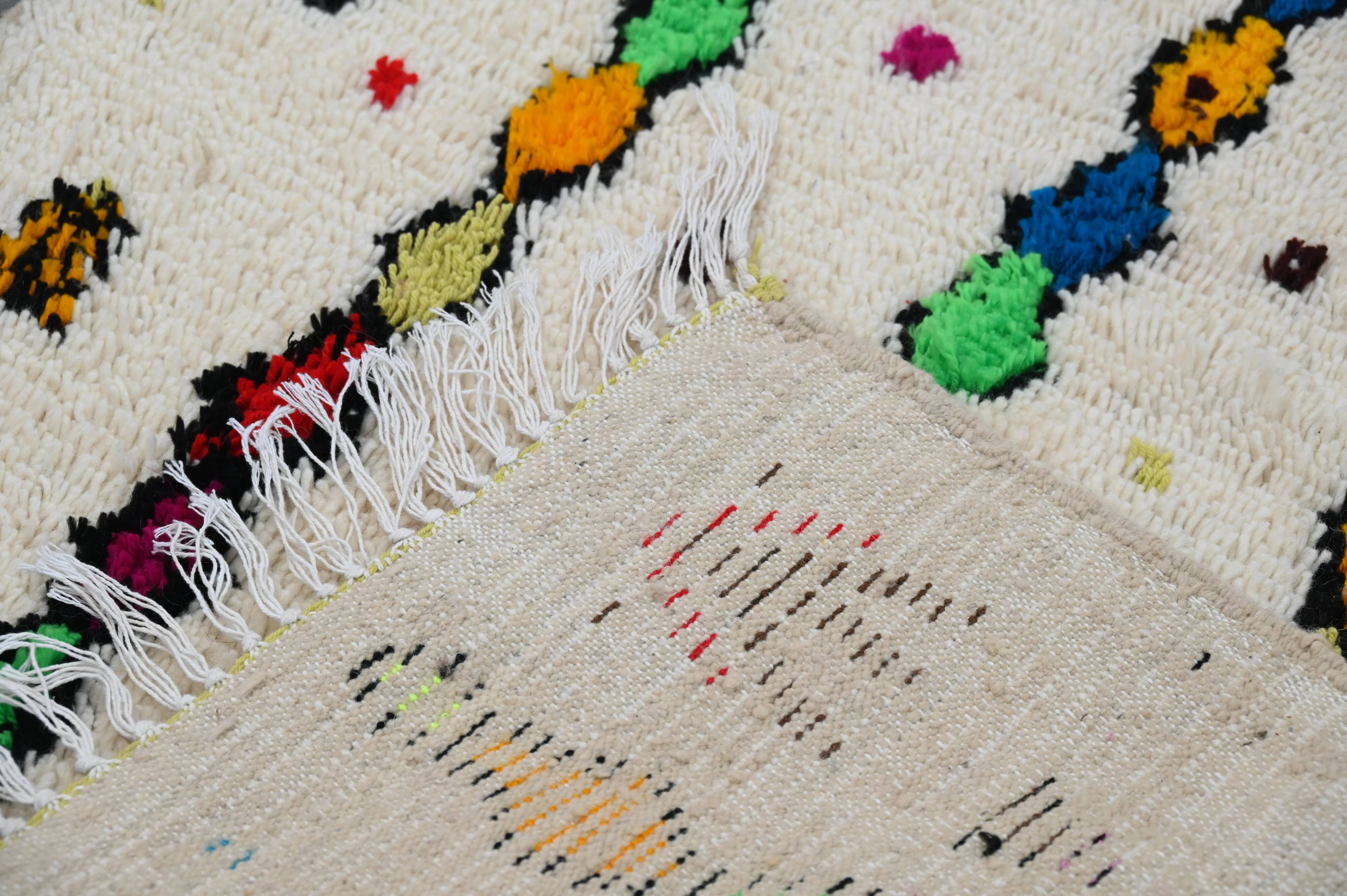 Handwoven coloured wool rug, 155 x 105 cm - P465