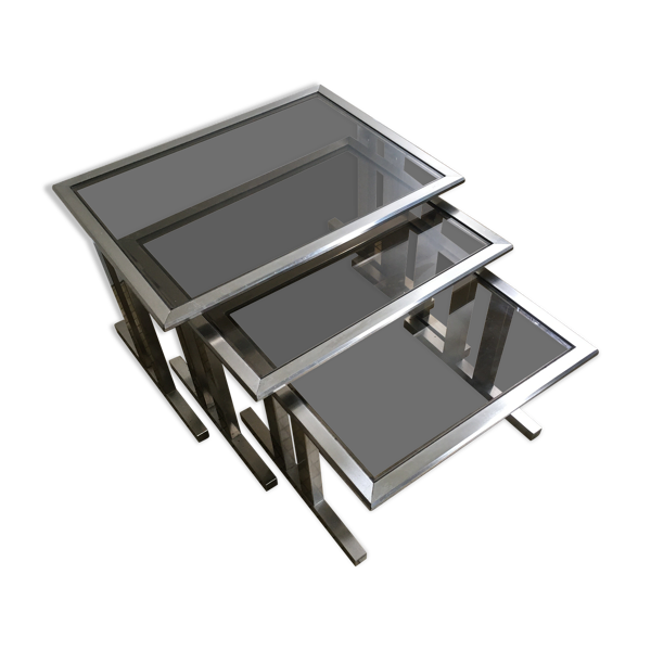 Table gigogne