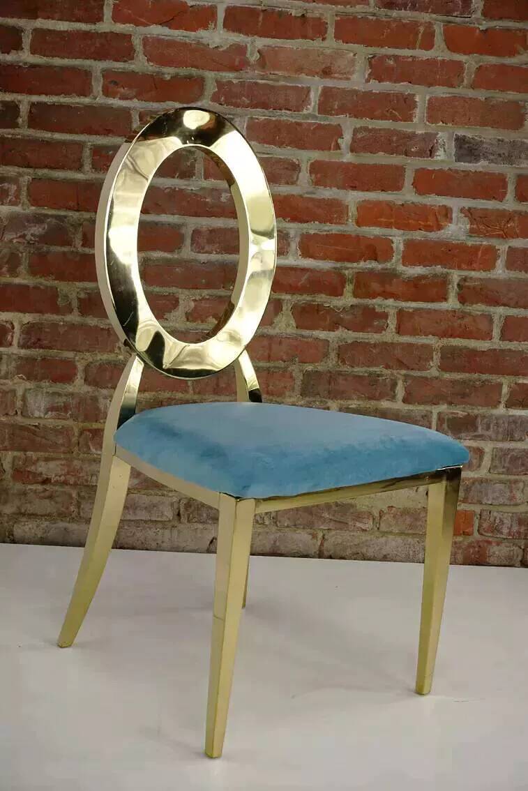 Chaise doré et assise velours turquoise