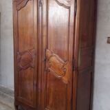 Armoire en merisier XIX, Louis XV
