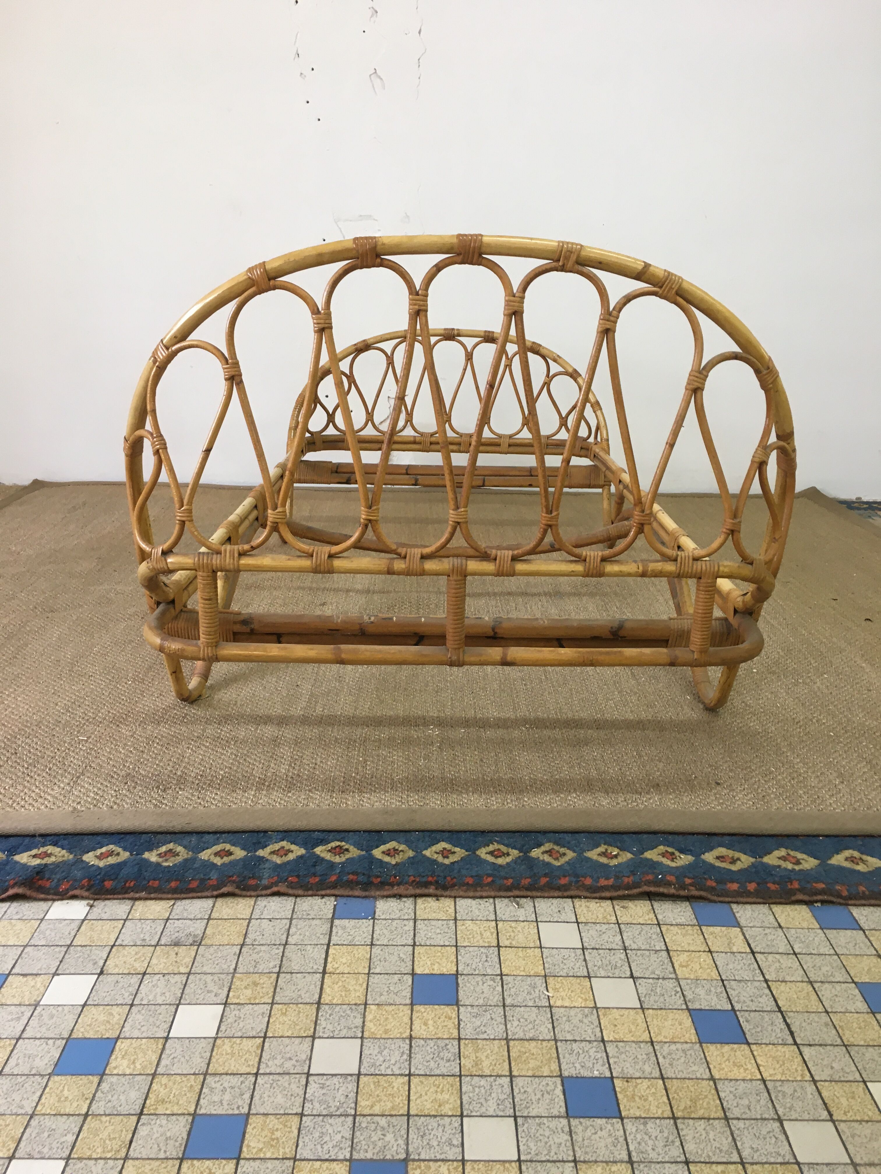 Rattan basket bed 1 place