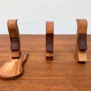 Vintage wooden penguin sculpture, set of 3.