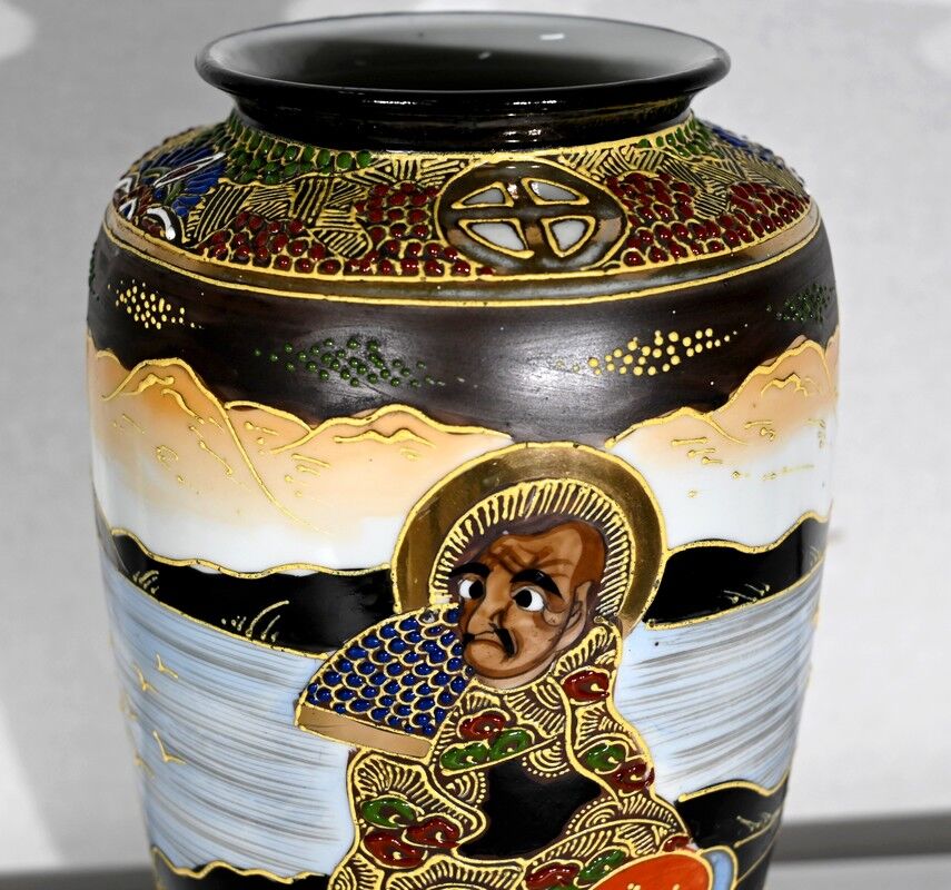 Pair of satsuma vases in japanese porcelain – early twentieth