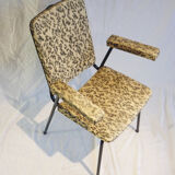2 small black and white armchairs