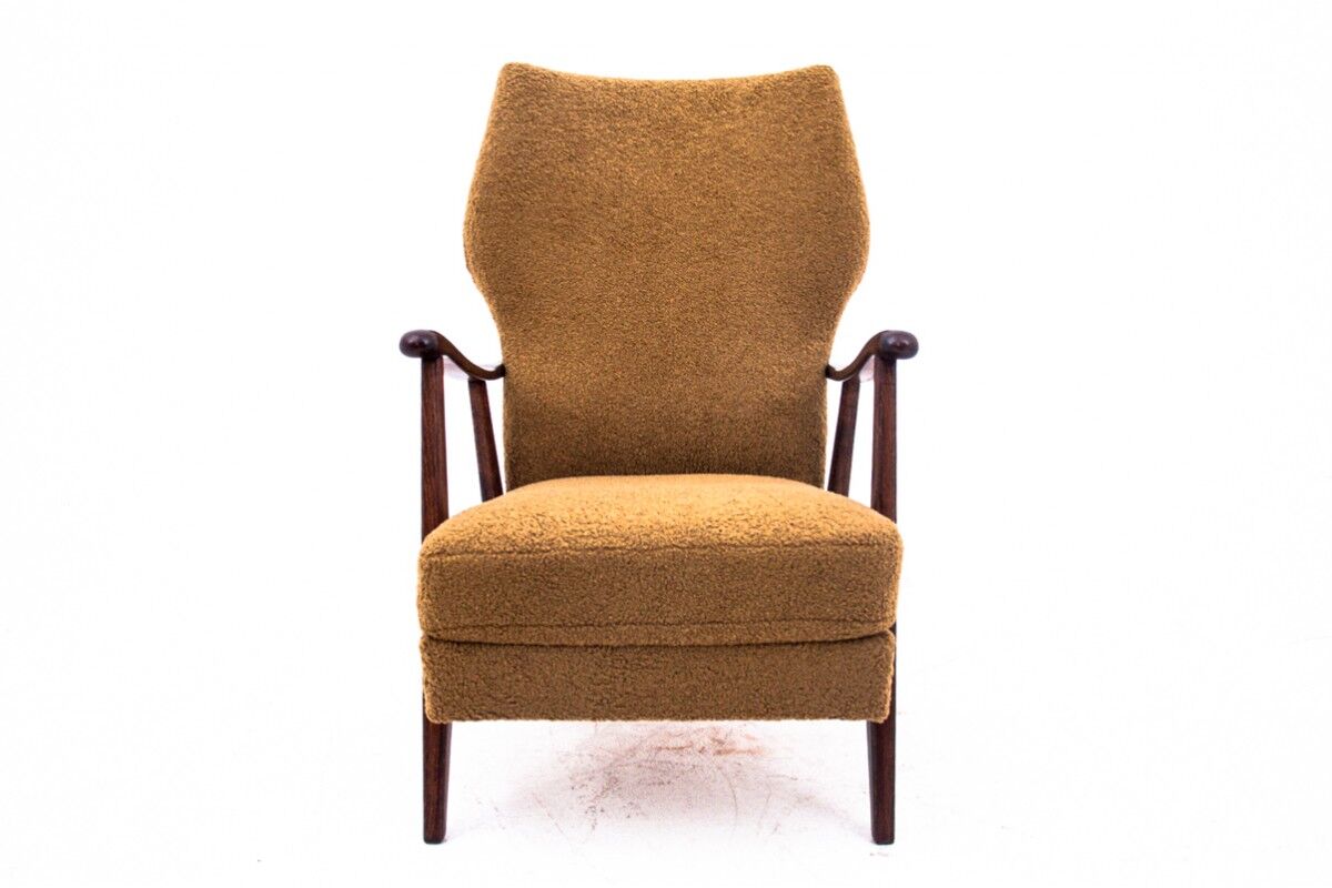 Yellow vintage armchair in bouclé fabric, Denmark, 1960s. After restoration.