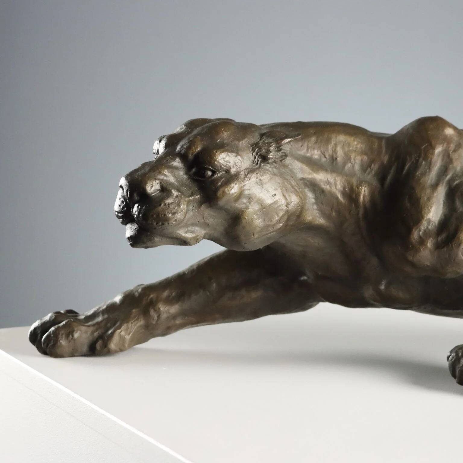 Modern bronze sculpture panther Italy 20th century