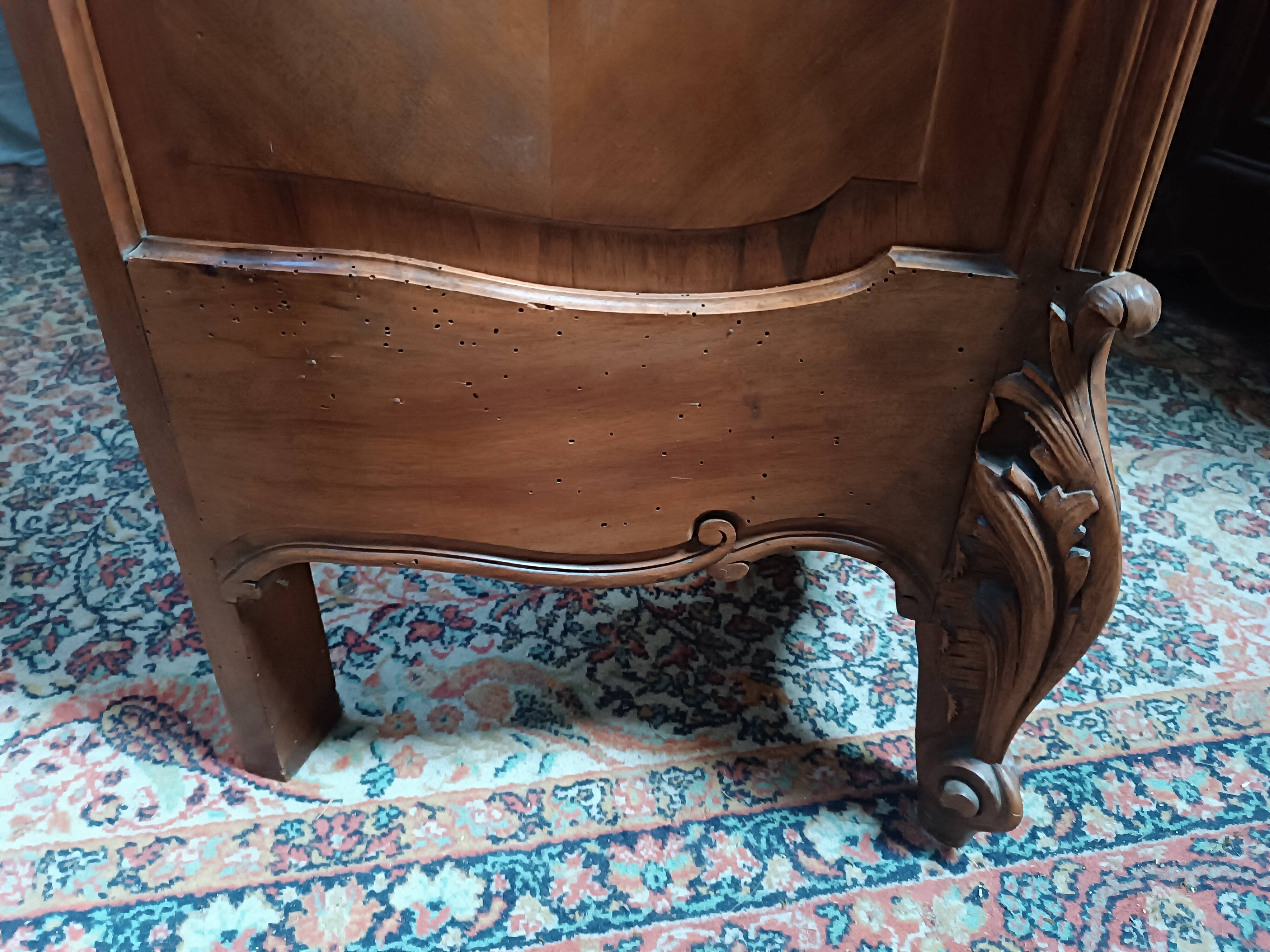 Rococo library in walnut