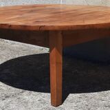 Folding coffee table.