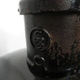 Industrial hanging lamp with enamelled shade