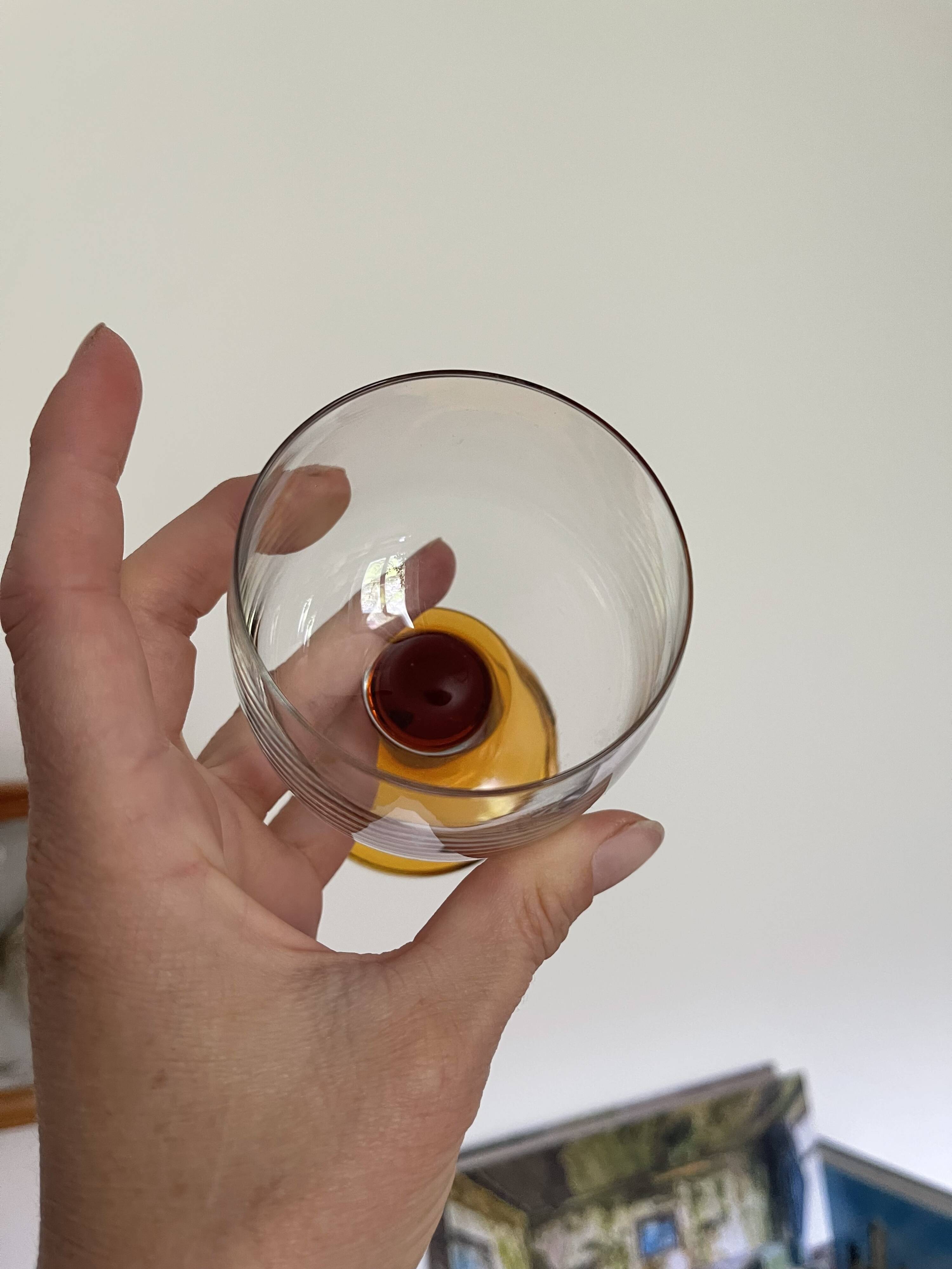 6 verres pieds bloc ambre 70’