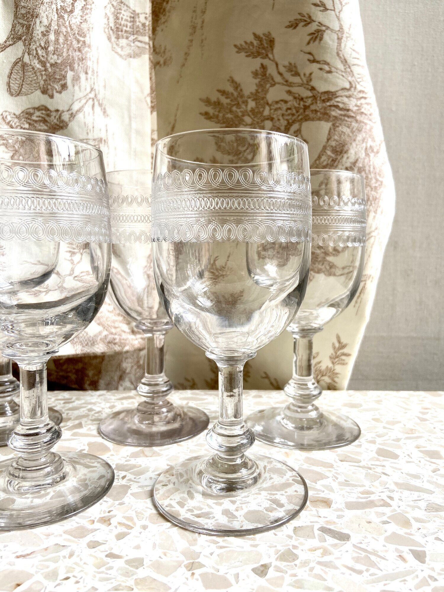 5 engraved glass stemmed glasses