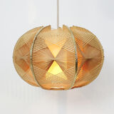 Suspension in wire and wood from the 1970s.