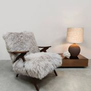 Fauteuil en peau de mouton vintage scandinave