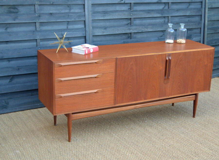 Enfilade en teck par McIntosh * 176 cm
