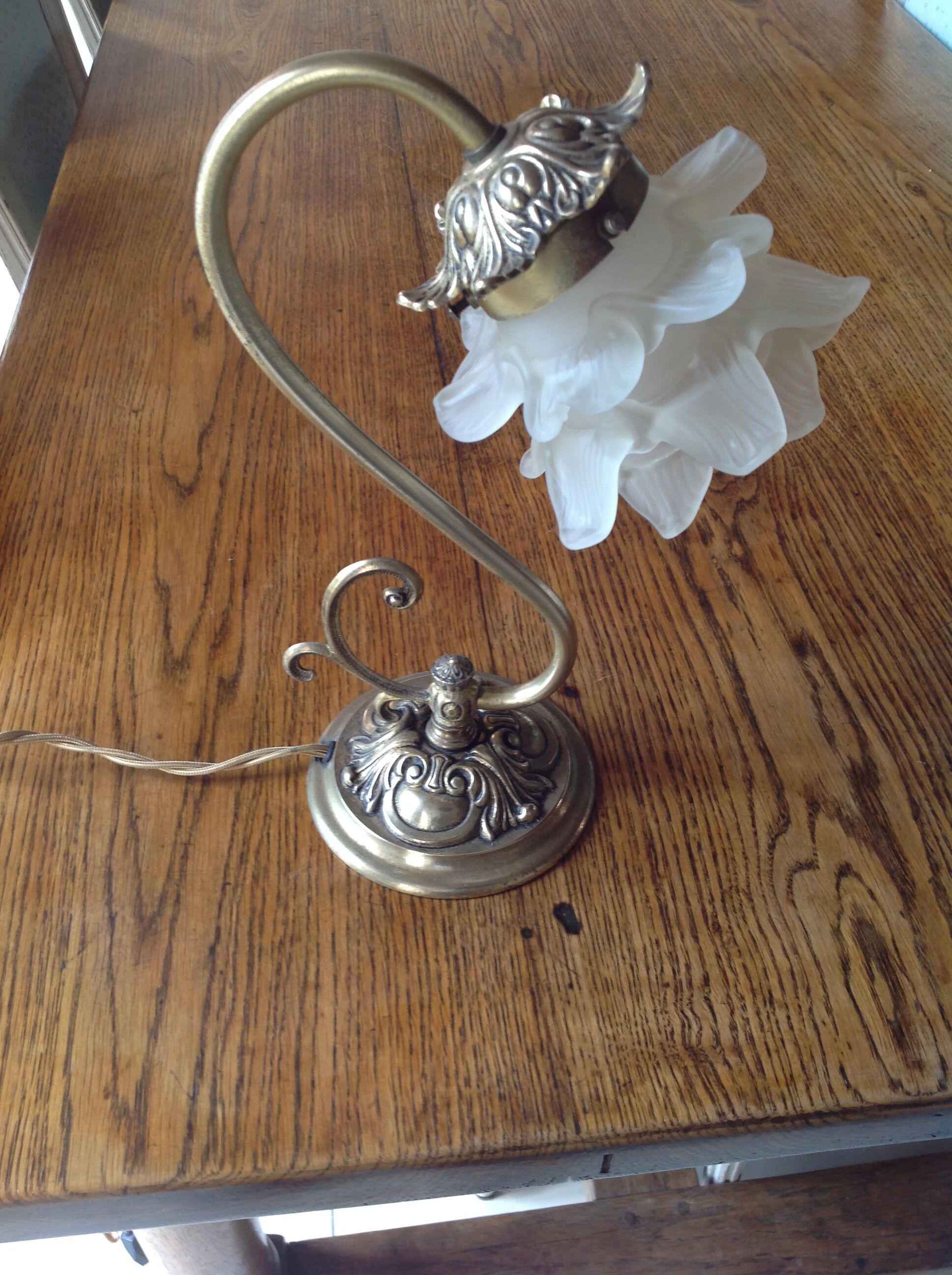 Lampe en laiton, vers 1900