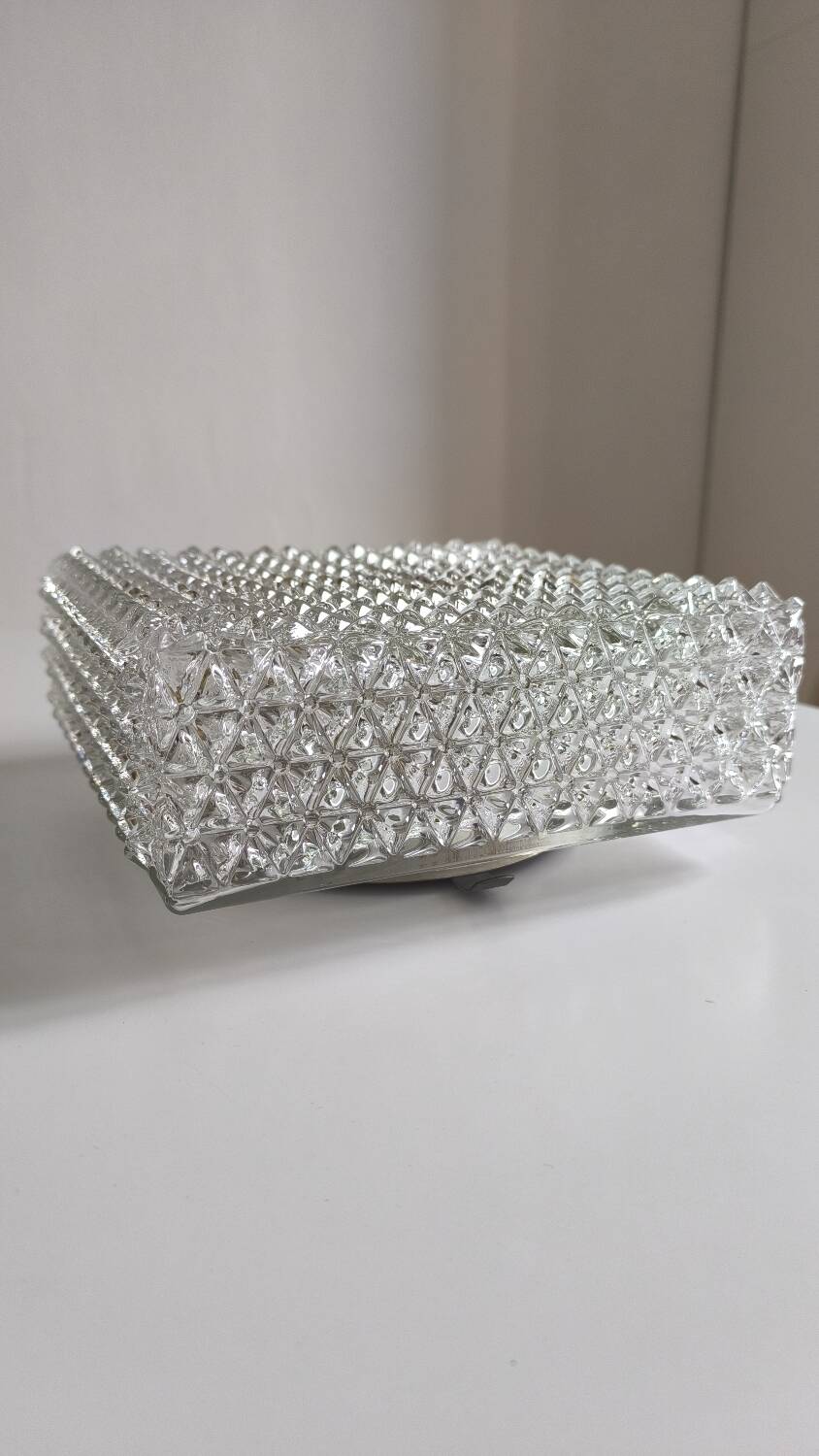 Plafonnier en verre ciselé des années 60