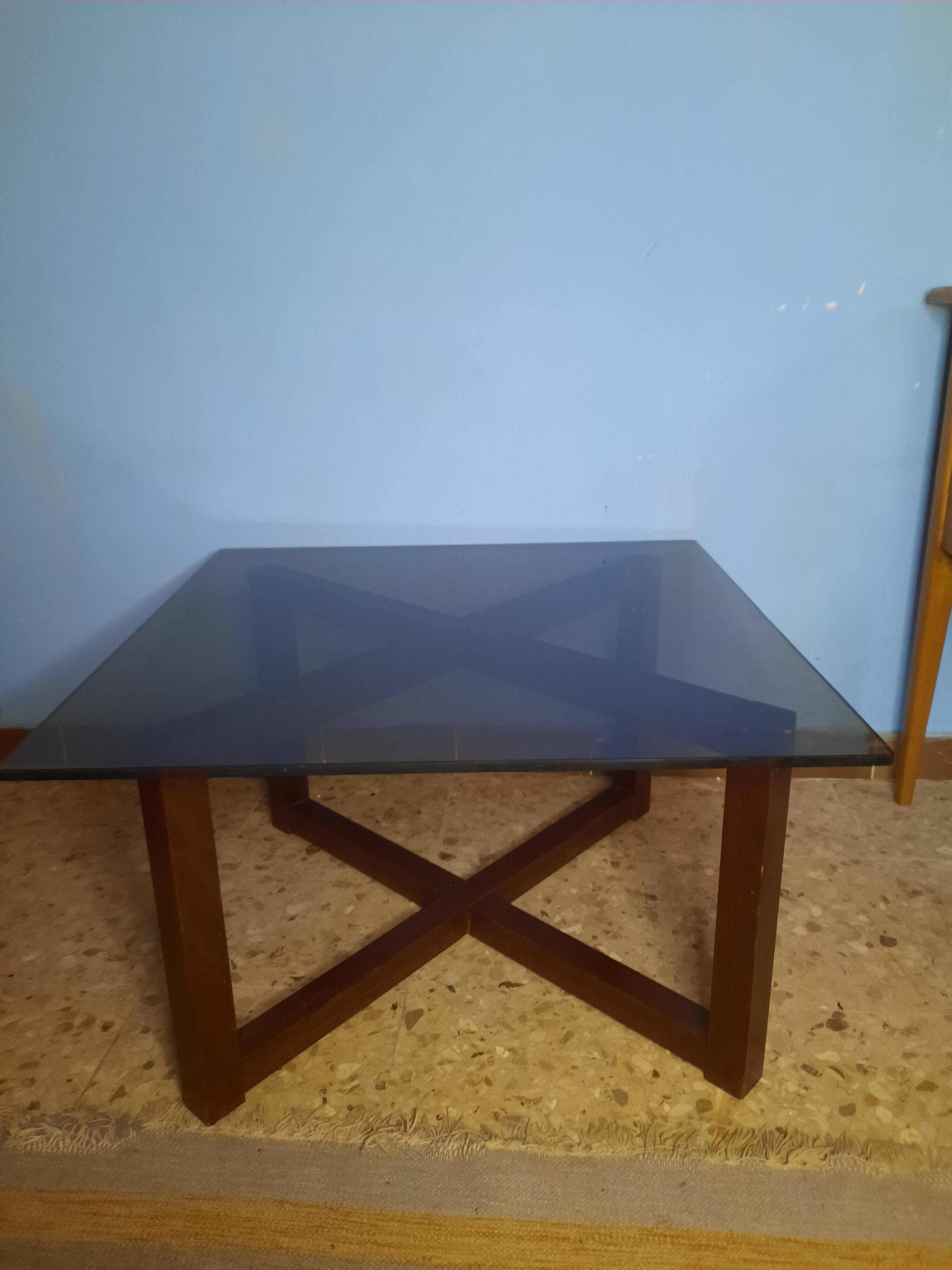 Table basse bois et verre fumé