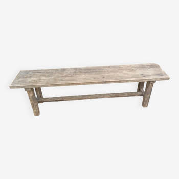 Aerogommed solid wood bench